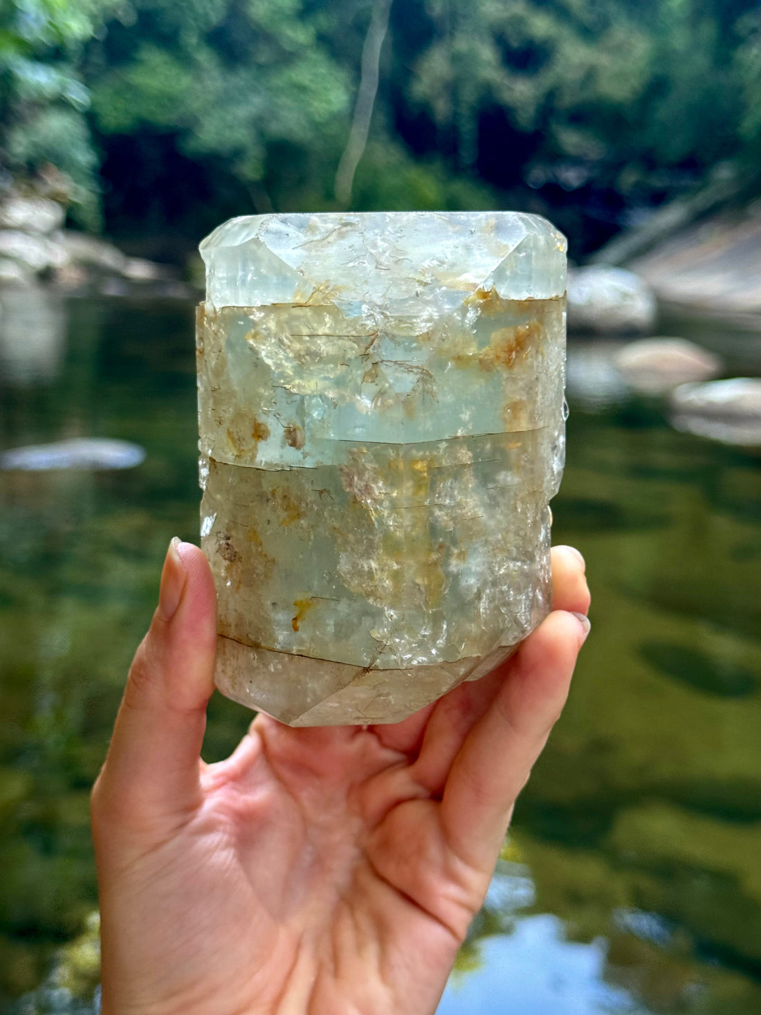 How to Choose the Perfect Crystal: A Simple Guide for Beginners